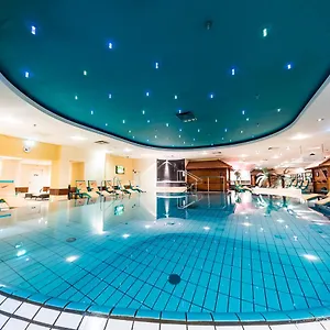 4* Hotel Mauritius & Therme